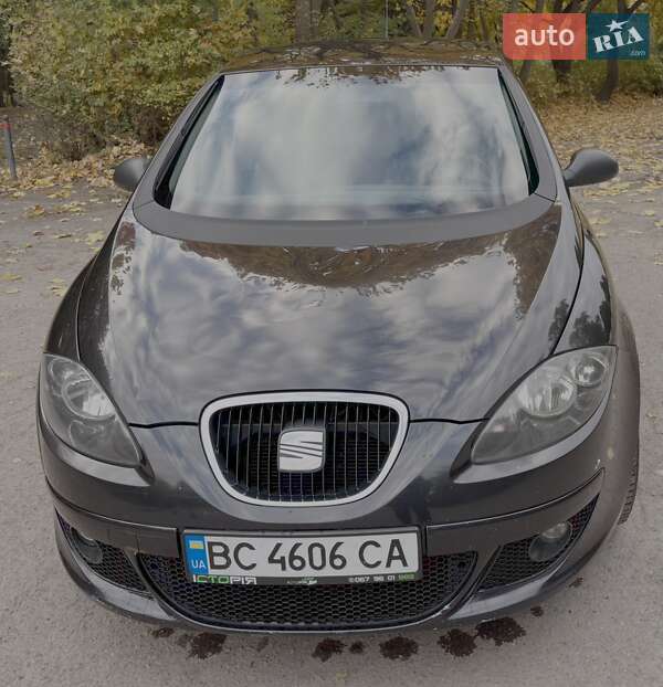 Хэтчбек SEAT Toledo 2008 в Львове