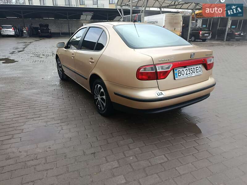 Седан SEAT Toledo 2001 в Тернополі