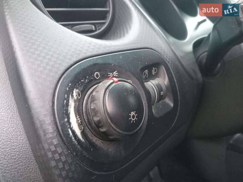 Хэтчбек SEAT Toledo 2008 в Львове