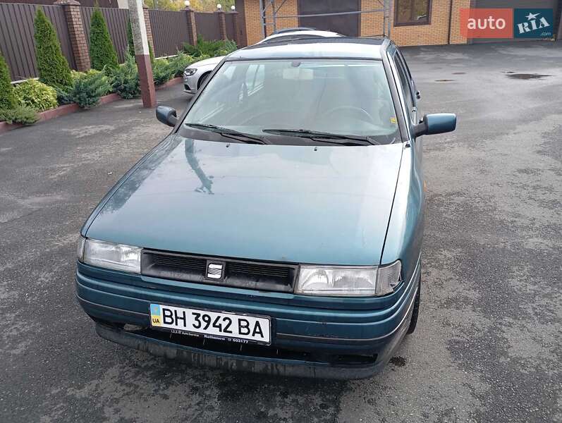 Седан SEAT Toledo 1993 в Голованевске
