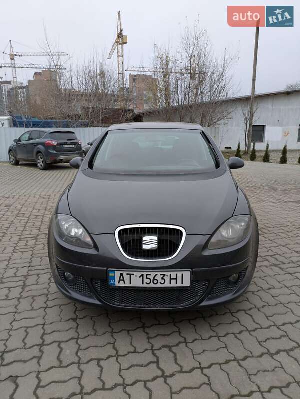 Хэтчбек SEAT Toledo 2005 в Тлумаче фото 5 Хэтчбек SEAT Toledo 2005 в Тлумаче