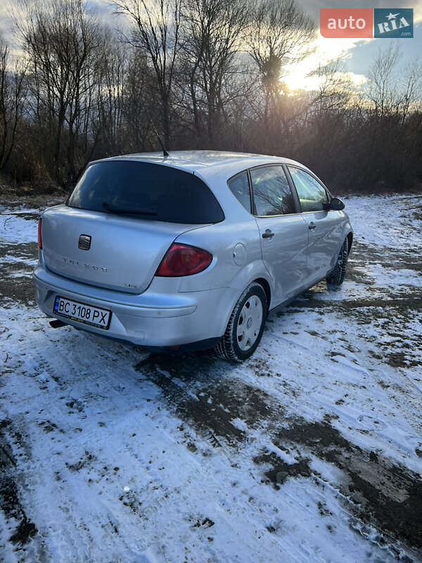 Хетчбек SEAT Toledo 2008 в Стрию
