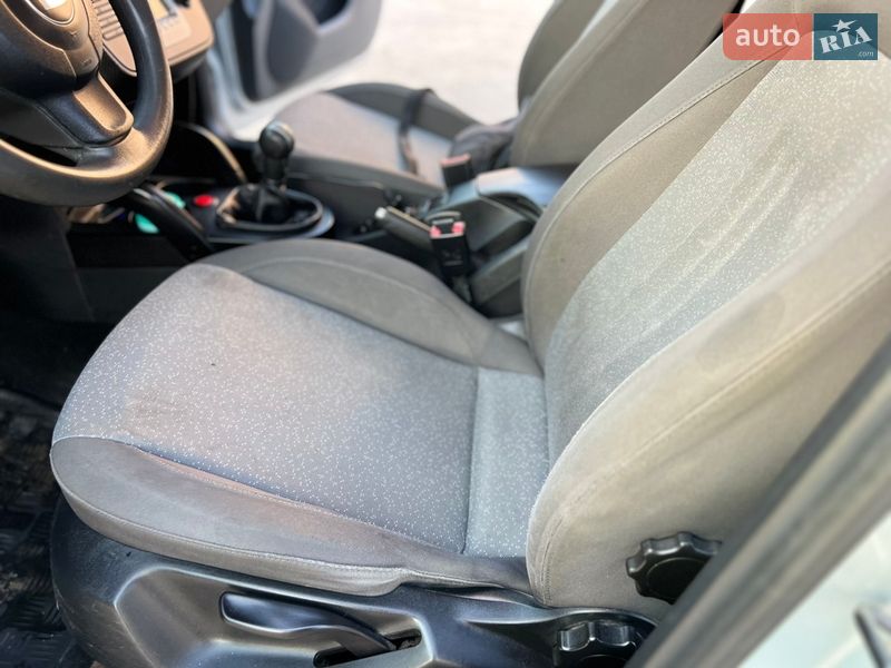 Хэтчбек SEAT Toledo 2004 в Тернополе