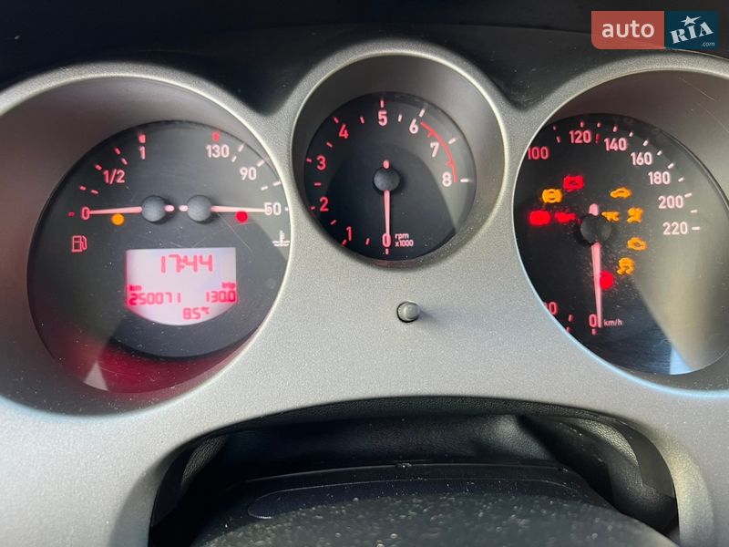 Хэтчбек SEAT Toledo 2004 в Тернополе