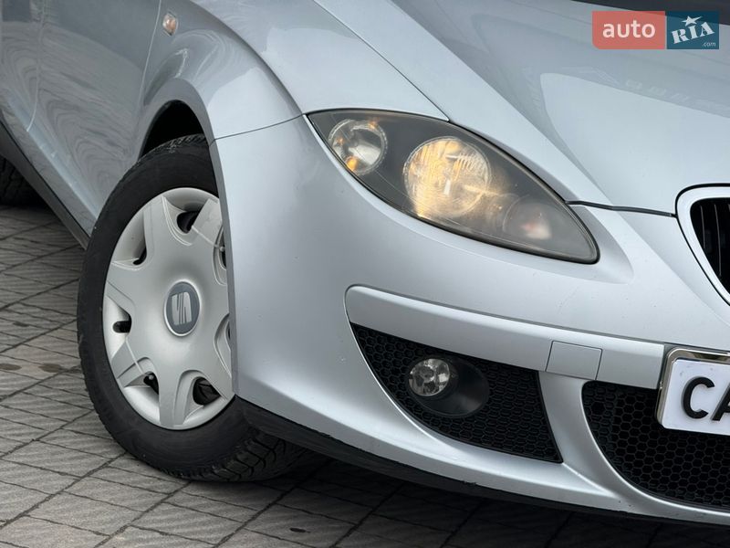 Хэтчбек SEAT Toledo 2008 в Стрые