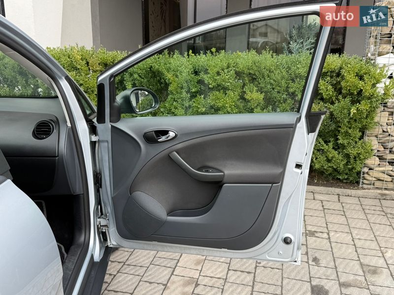 Хэтчбек SEAT Toledo 2008 в Стрые