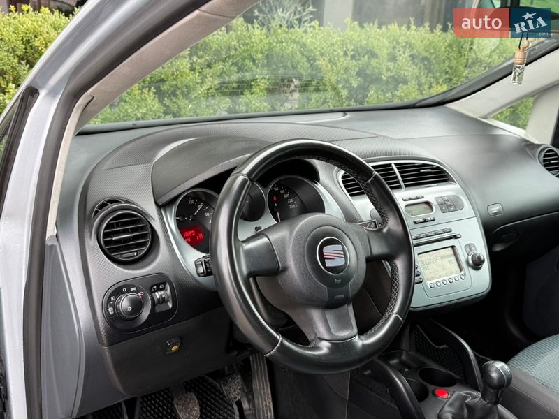 Хэтчбек SEAT Toledo 2008 в Стрые