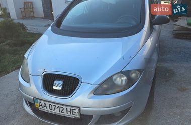Хэтчбек SEAT Toledo 2008 в Киеве