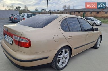 Седан SEAT Toledo 1999 в Славуті