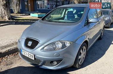 Хэтчбек SEAT Toledo 2005 в Киеве