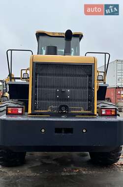 Фронтальный погрузчик SEM 655 2025 в Киеве