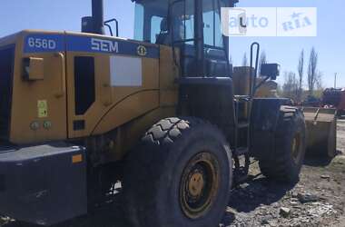 Фронтальні навантажувачі SEM 656 2017 в 