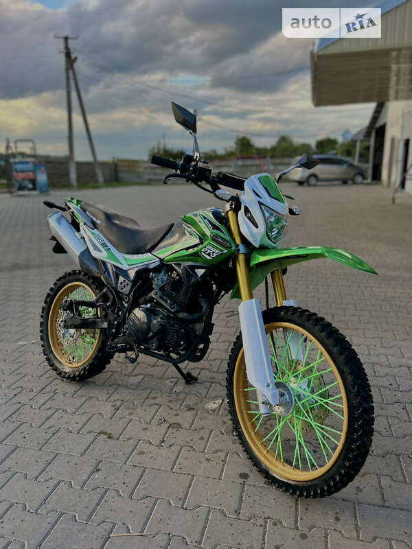 Мотоцикл Кросс Senke Desert 2022 в Снятине