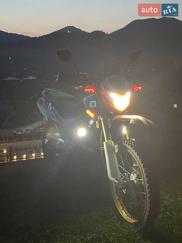 Мотоцикл Кросс Senke SK 2021 в Верховине