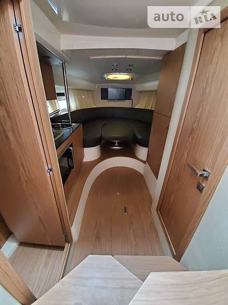 Моторная яхта Sessa Marine C32 2013 в Киеве фото 20 Моторная яхта Sessa Marine C32 2013 в Киеве