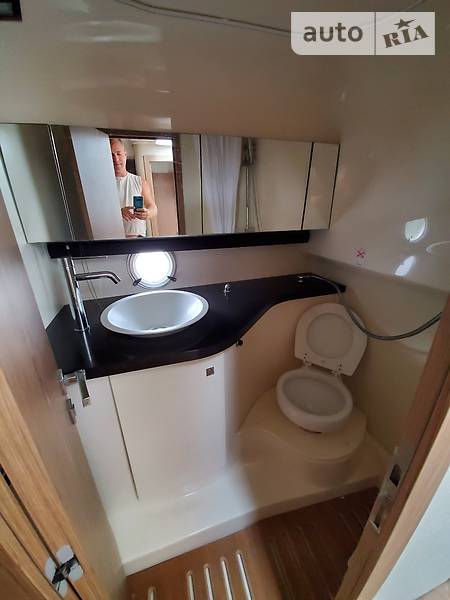 Моторная яхта Sessa Marine C32 2013 в Киеве фото 21 Моторная яхта Sessa Marine C32 2013 в Киеве