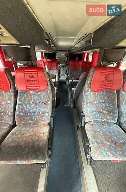 Туристичний / Міжміський автобус Setra 228 HD 1993 в 
