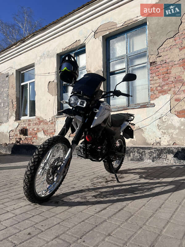 Мотоцикл Спорт-туризм Shineray X-Trail 200 2020 в Изяславе фото 2 Мотоцикл Спорт-туризм Shineray X-Trail 200 2020 в Изяславе