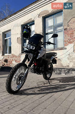 Мотоцикл Спорт-туризм Shineray X-Trail 200 2020 в  фото 2 Мотоцикл Спорт-туризм Shineray X-Trail 200 2020 в