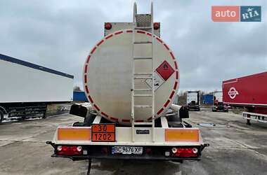 Цистерна полуприцеп Simatra NC-02 2007 в 