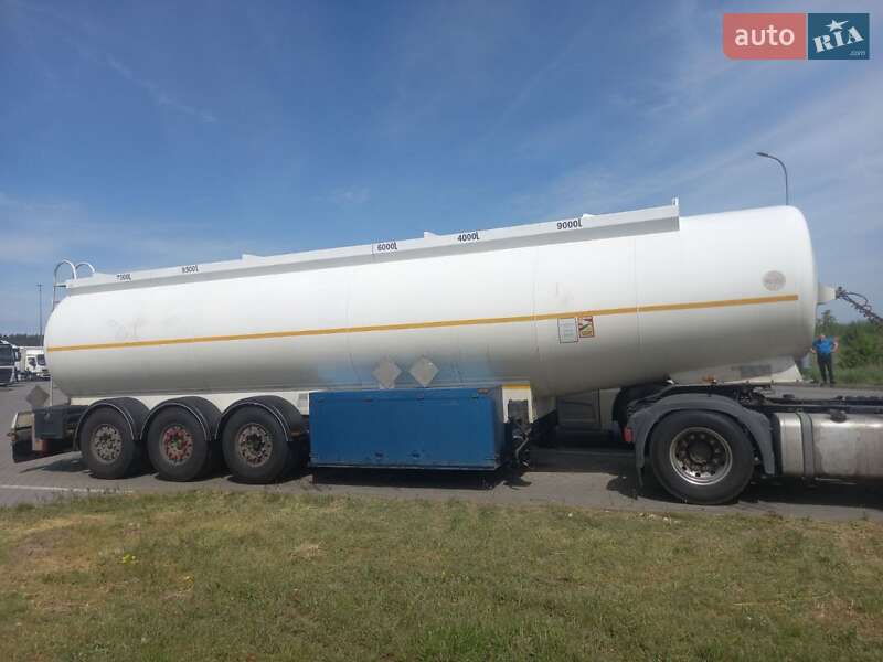 Цистерна Simatra NC-02 2007 в Львові