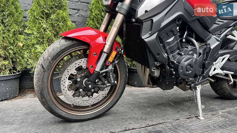 Мотоцикл Без обтекателей (Naked bike) SKM SK800-1 2025 в Черкассах