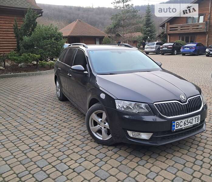 Skoda Rapid 2015 580 000 руб. с пробегом 71 475 км в г. Луганск