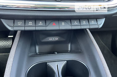 Позашляховик / Кросовер Skoda Enyaq iV 2021 в 