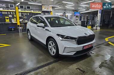 Позашляховик / Кросовер Skoda Enyaq iV 2021 в 