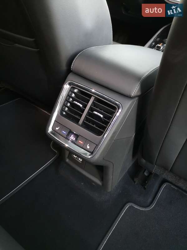 Внедорожник / Кроссовер Skoda Enyaq iV 2023 в Хусте