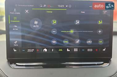 Внедорожник / Кроссовер Skoda Enyaq iV 2023 в 