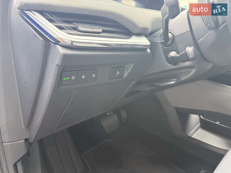 Внедорожник / Кроссовер Skoda Enyaq iV 2022 в Иршаве