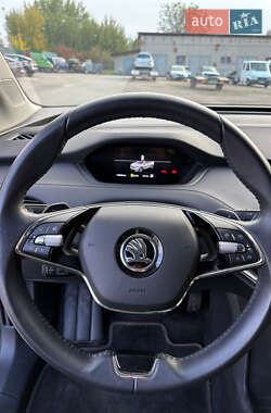 Внедорожник / Кроссовер Skoda Enyaq iV 2022 в 