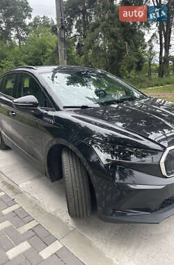 Позашляховик / Кросовер Skoda Enyaq iV 2022 в  фото 2 Позашляховик / Кросовер Skoda Enyaq iV 2022 в