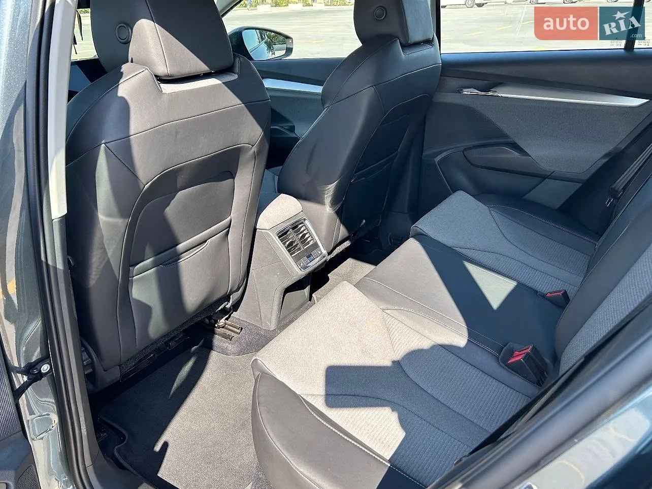 2021 Skoda Enyaq - мініатюра 12