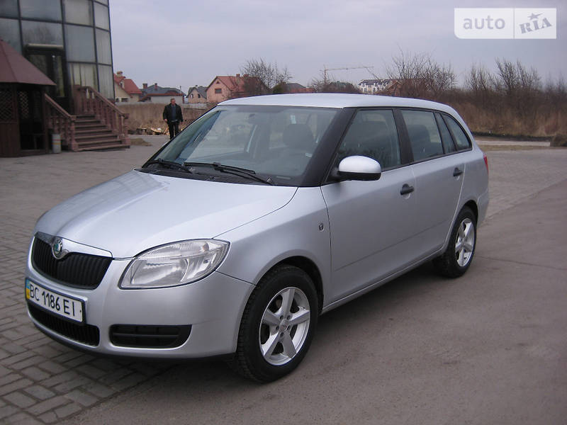 Универсал Skoda Fabia 2009 в Львове