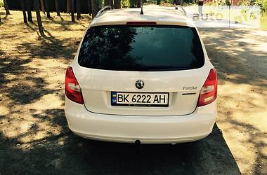 Универсал Skoda Fabia 2011 в Киеве