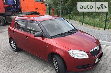 Хэтчбек Skoda Fabia 2008 в Днепре