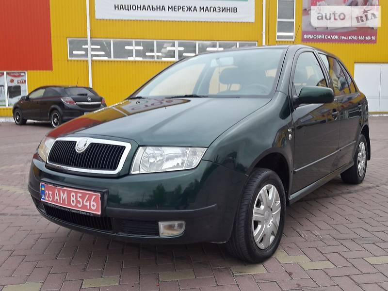 Хэтчбек Skoda Fabia 2002 в Хмельницком