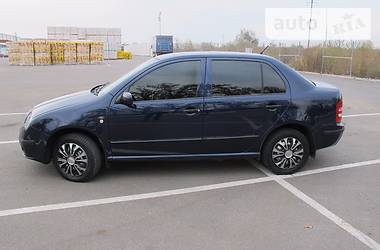 Седан Skoda Fabia 2002 в Одессе