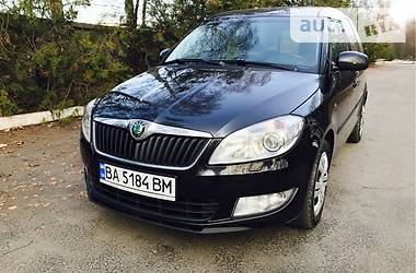 Универсал Skoda Fabia 2011 в Знаменке