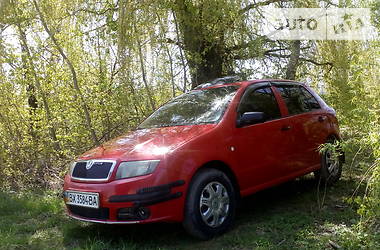 Хетчбек Skoda Fabia 2004 в 