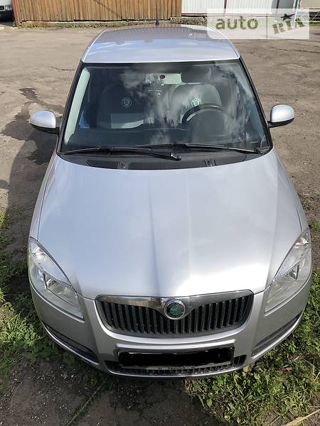 Хетчбек Skoda Fabia 2007 в 