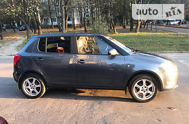 Хетчбек Skoda Fabia 2011 в Львові