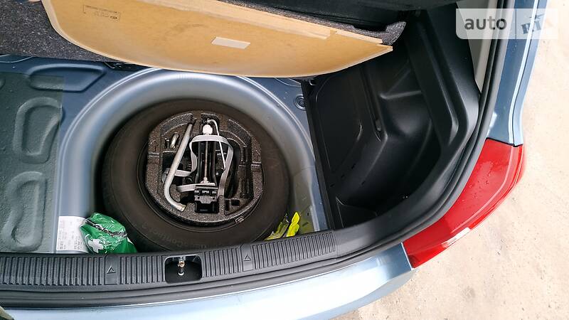 Хетчбек Skoda Fabia 2008 в Нових Санжарах