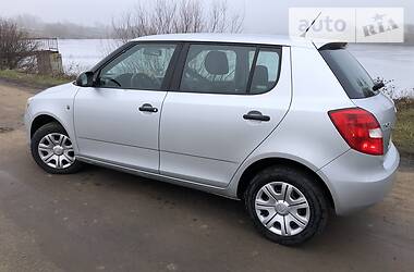 Хетчбек Skoda Fabia 2014 в Тернополі