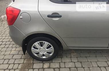 Хетчбек Skoda Fabia 2009 в 