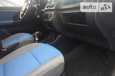 Хетчбек Skoda Fabia 2009 в 