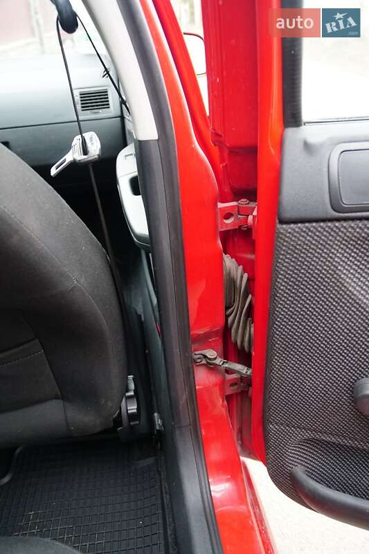 Хетчбек Skoda Fabia 2006 в Вінниці
