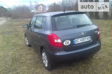 Хетчбек Skoda Fabia 2008 в 